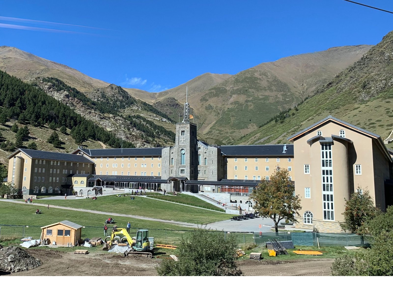 The hotel at Vall de Núria